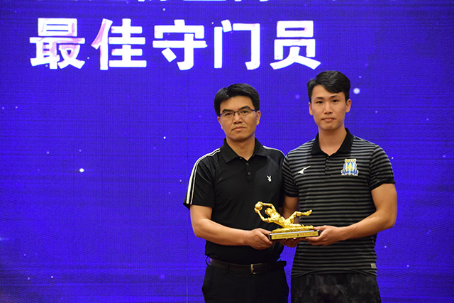 哈利33+15步行者力克热火 华子低迷狼队负绿军