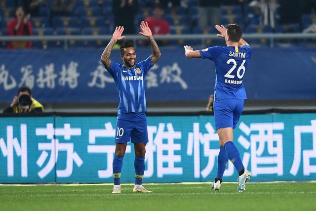 碰撞梦想 交流文化 树立榜样——记KPL梦之队出征电竞世界杯（EWC）