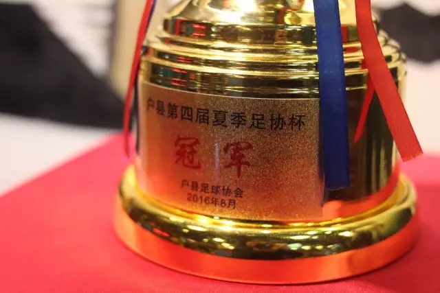 英联杯-伊萨克破门戈登建功 阿森纳0-2纽卡斯尔