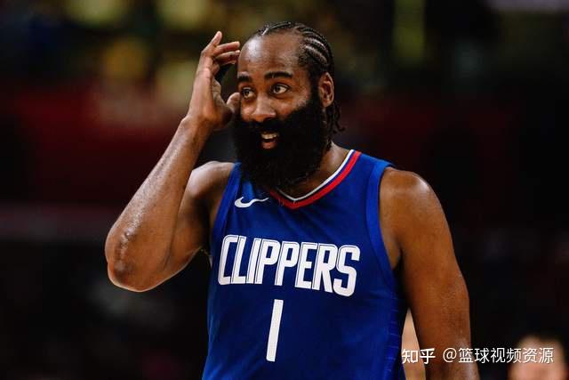 CBA季后赛：麦考尔15分&威金顿21分，广东半场52-47领先广州虎扑4天前28回复